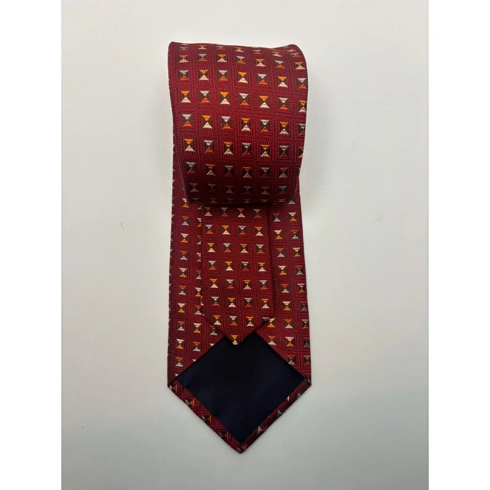 Genesis Handmade Mens Italian SilkTie Burgundy Red Geometric Pattern Made in USA